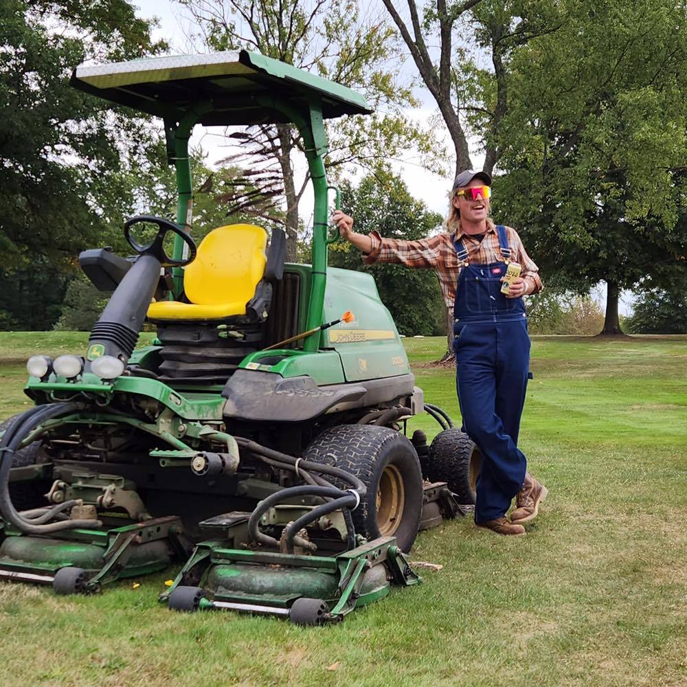 Meet your Posher, Dale